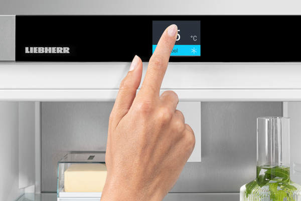 Chłodziarko-zamrażarka Liebherr CBNbdc 573i Plus BioFresh NoFrost
